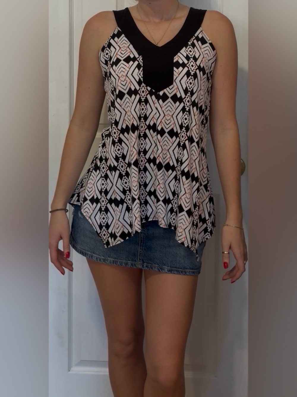 Geometric Sleeveless Handkerchief Top in Black & Pink